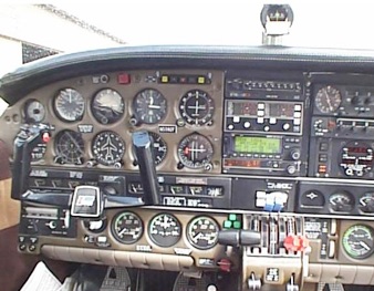 MEP, Multi Engine Piston Ausbildung Berlin Checkflug